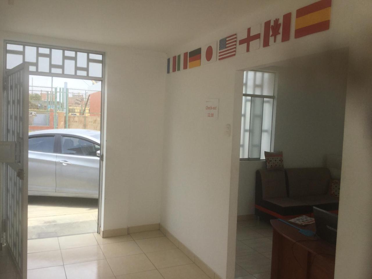 Antares Паракас Екстериор снимка